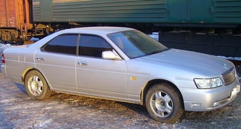 2000 Nissan Laurel