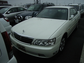 2000 Nissan Laurel