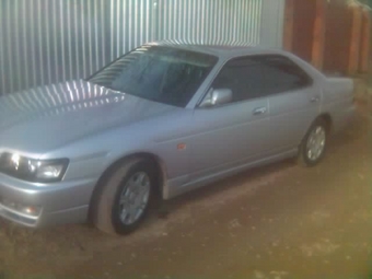 2000 Nissan Laurel