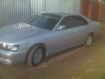 2000 Nissan Laurel