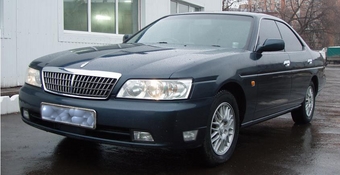 2000 Nissan Laurel