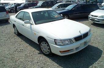 2000 Nissan Laurel