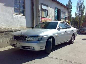 2000 Nissan Laurel