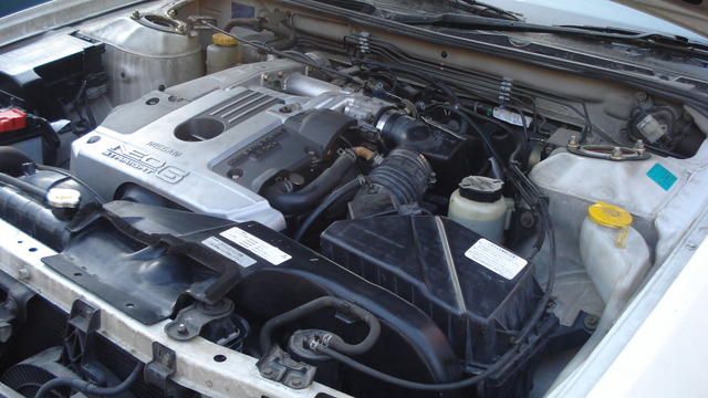 2000 Nissan Laurel