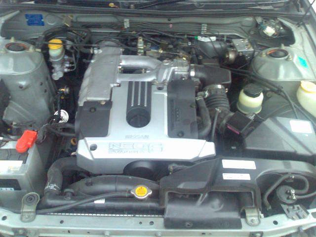 2000 Nissan Laurel