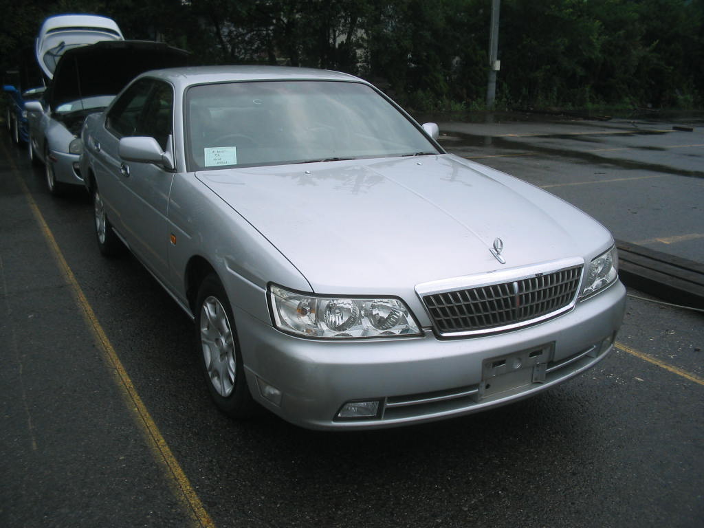 2000 Nissan Laurel Wallpapers