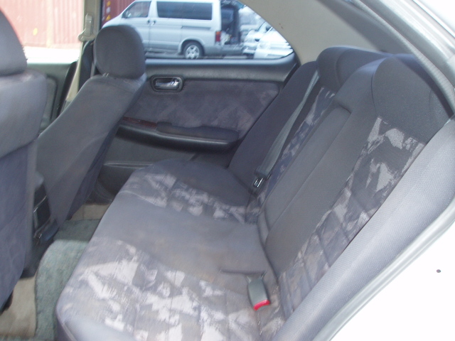 2000 Nissan Laurel For Sale