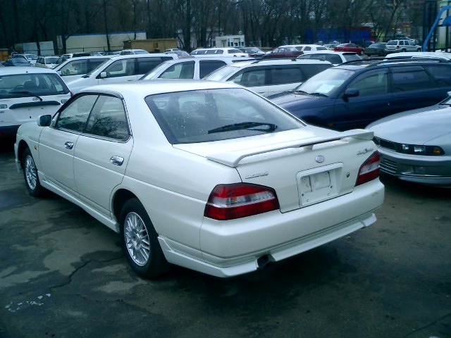 2000 Nissan Laurel Wallpapers