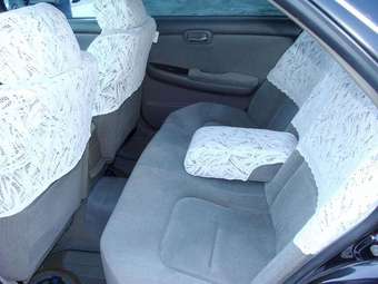 2000 Nissan Laurel Photos