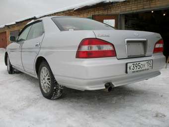2000 Nissan Laurel Pictures