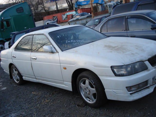 2000 Nissan Laurel