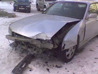 2000 Nissan Laurel Photos