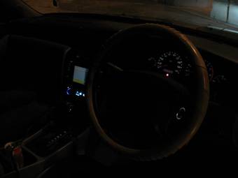 2000 Nissan Laurel Pictures
