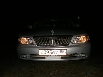 2000 Nissan Laurel Images