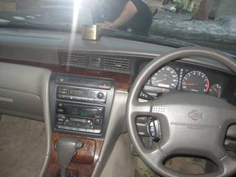 2000 Nissan Laurel Photos