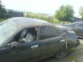 2000 Nissan Laurel Photos