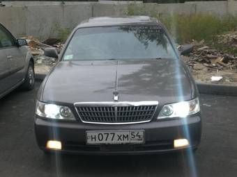 2000 Nissan Laurel Photos