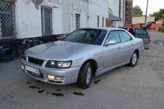 2000 Nissan Laurel Pictures