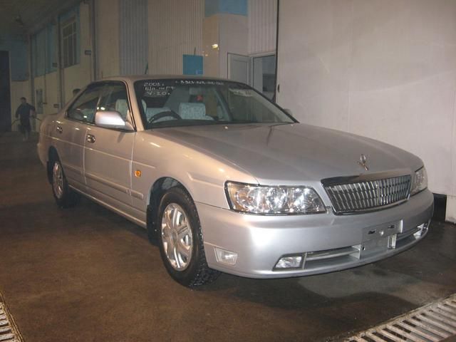 2001 Nissan Laurel