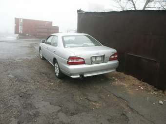 2001 Nissan Laurel Photos