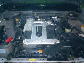 2001 Nissan Laurel Photos