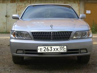 2001 Nissan Laurel Photos