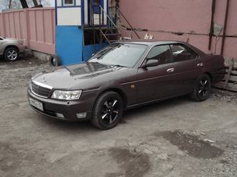 2001 Nissan Laurel Photos