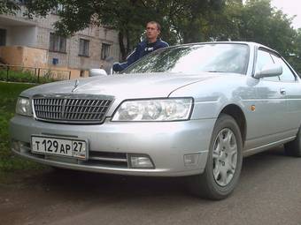 2001 Nissan Laurel Images