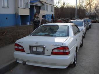 2001 Nissan Laurel Pictures