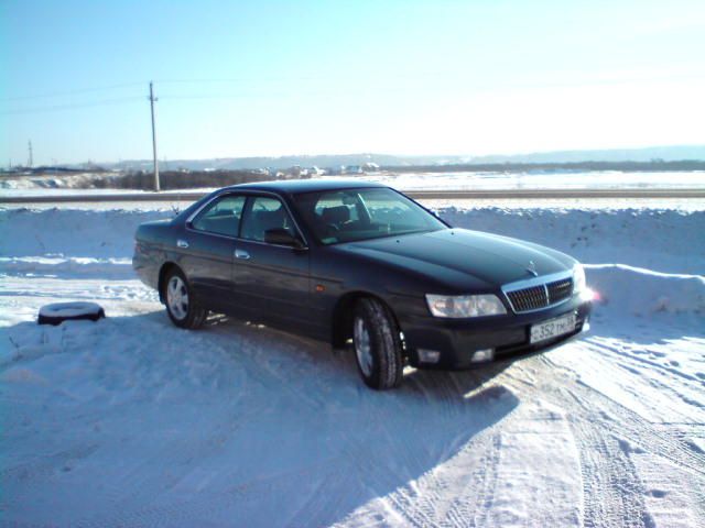 2002 Nissan Laurel