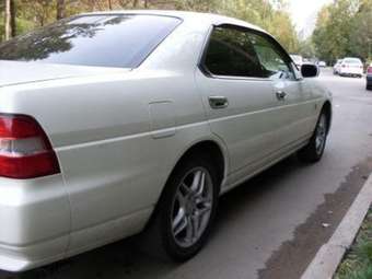 2002 Nissan Laurel