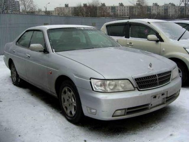 2002 Nissan Laurel