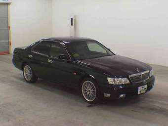 2002 Nissan Laurel Pics