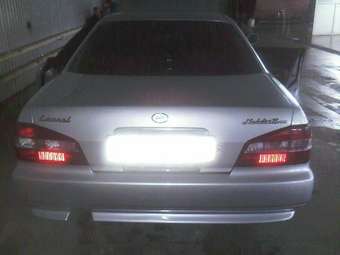 2002 Nissan Laurel Pics