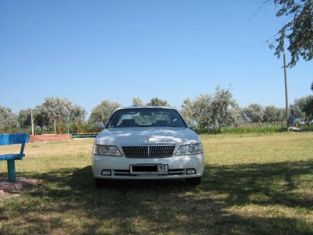 2002 Nissan Laurel
