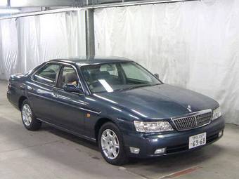 2002 Nissan Laurel Photos