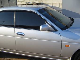 2002 Nissan Laurel Photos