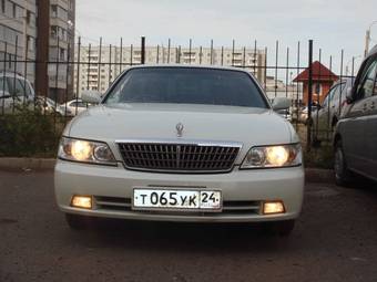 2002 Nissan Laurel Photos