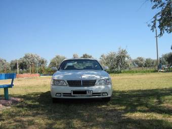 2002 Nissan Laurel Photos