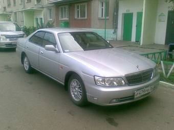 2002 Nissan Laurel Photos