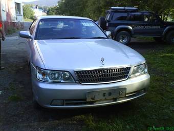 2002 Nissan Laurel Photos