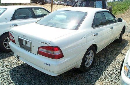 2000 Nissan Laurel Spirit