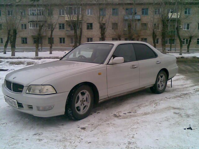 1998 Nissan Leopard