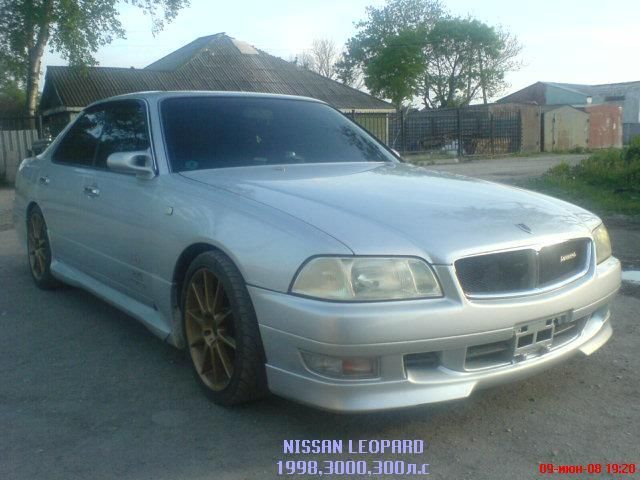 1998 Nissan Leopard