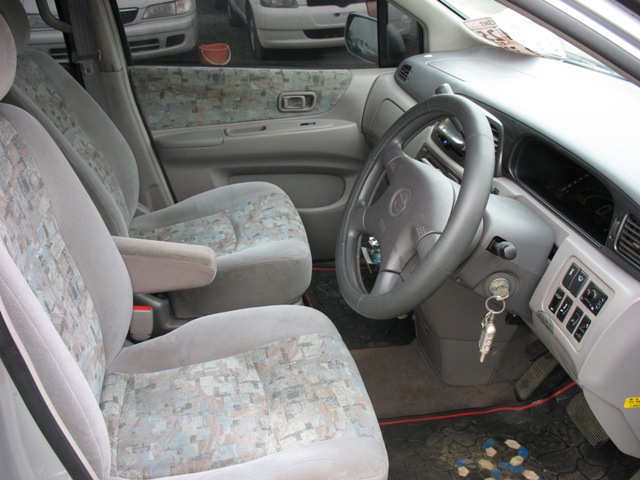 1998 Nissan Liberty