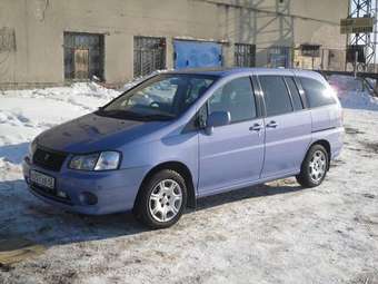1998 Nissan Liberty Pics