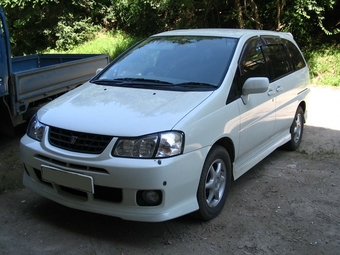 1999 Nissan Liberty