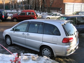 Nissan Liberty