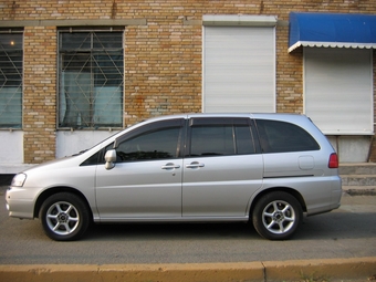 1999 Nissan Liberty