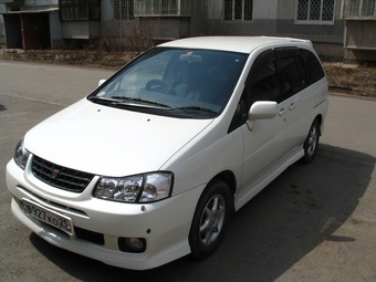 Nissan Liberty